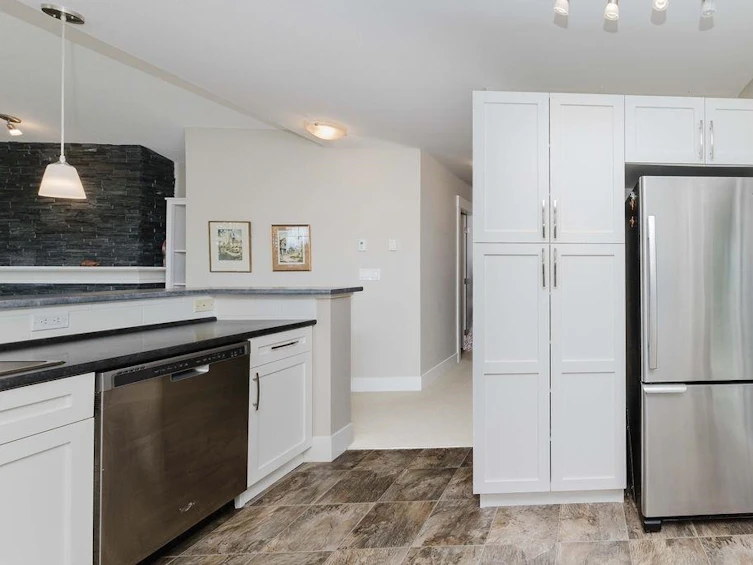 6360 Baillie Road, Sechelt, BC, V7Z 0V2 - 16