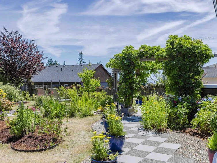 6360 Baillie Road, Sechelt, BC, V7Z 0V2 - 27