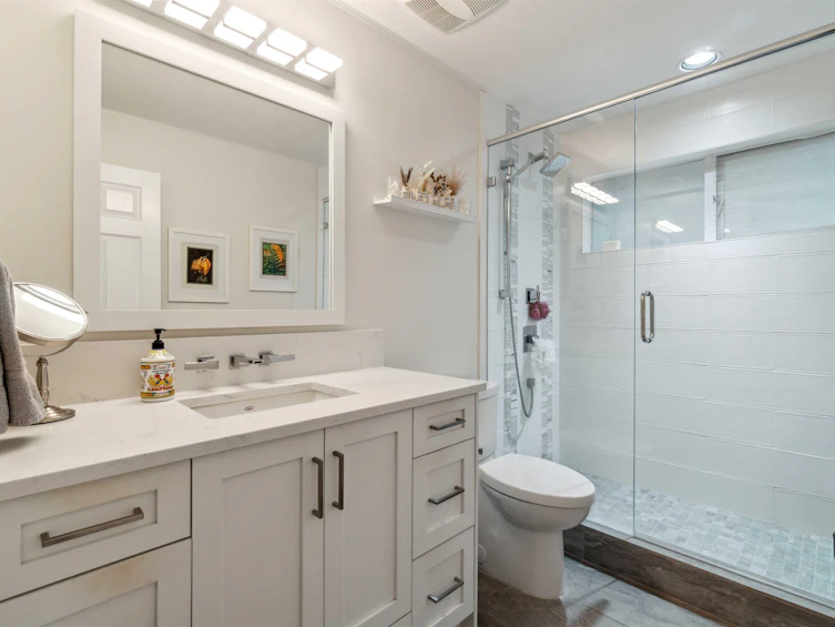 28 Deerwood Place, Port Moody, BC, V3H 4X7 - 24