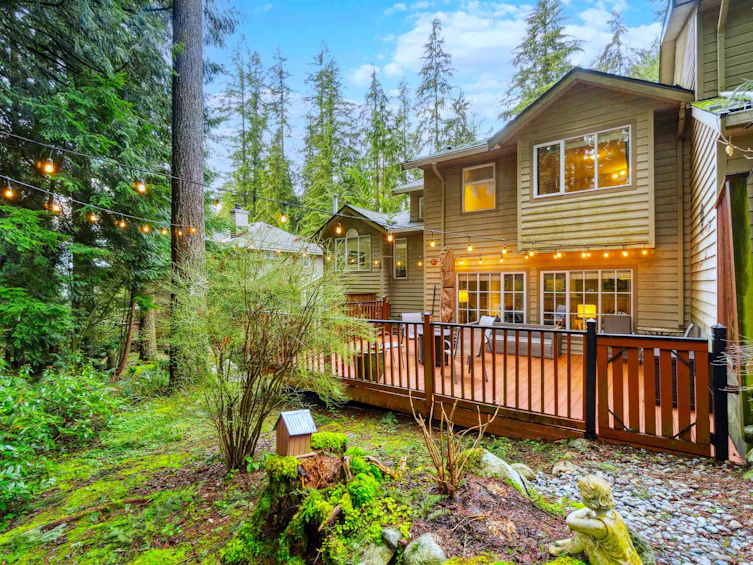 28 Deerwood Place, Port Moody, BC, V3H 4X7 - 2