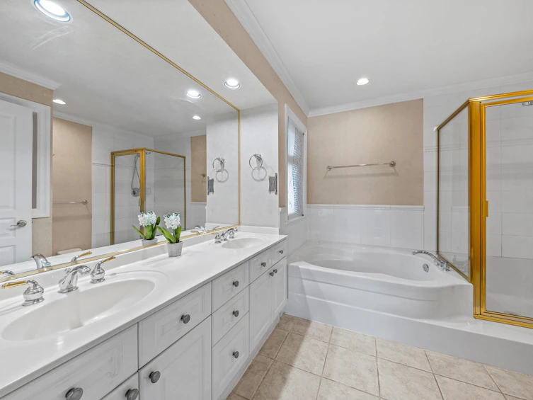 15433 36 Avenue, Surrey, BC, V3Z 0G9 - 17
