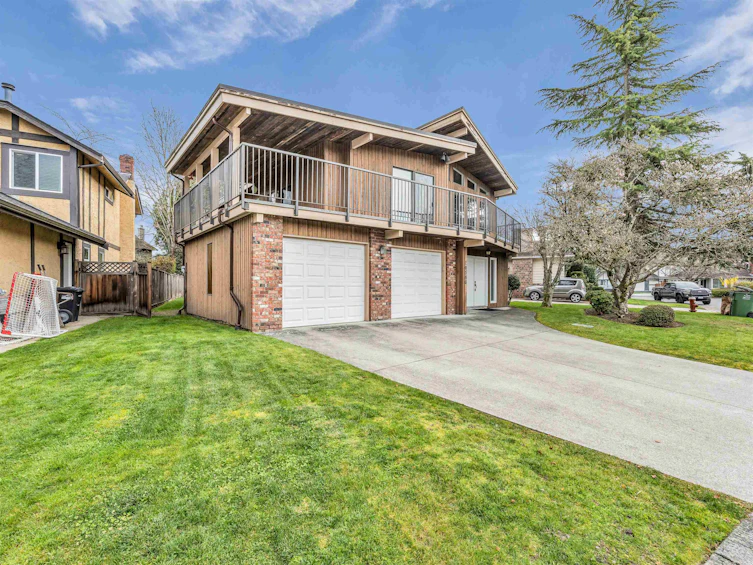 10580 Hollymount Drive, Richmond, BC, V7E 4Z2 - 2