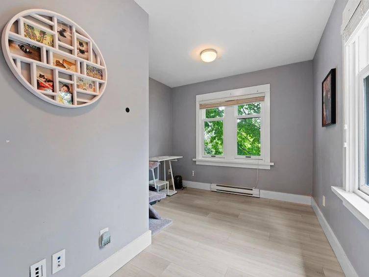 374 E 28th Avenue, Vancouver, BC, V5V 2M7 - 23