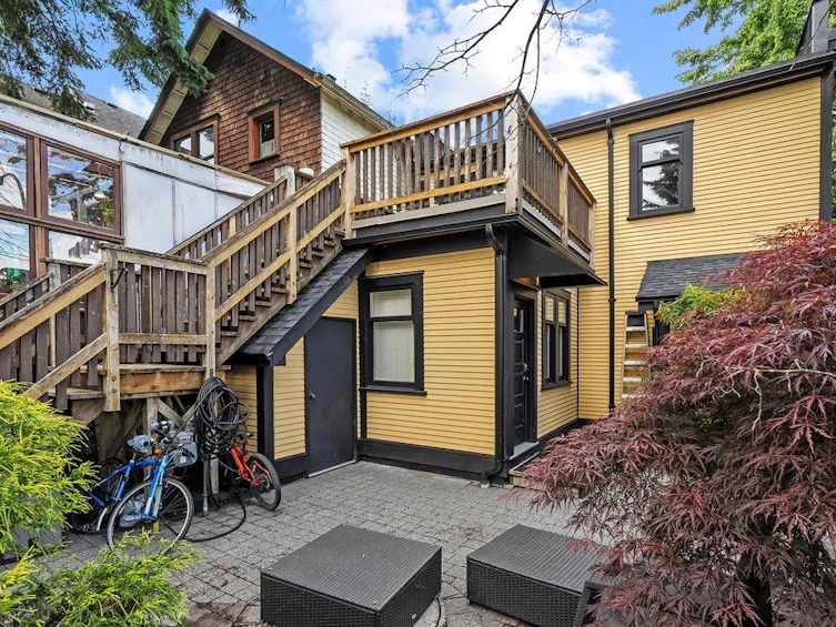 374 E 28th Avenue, Vancouver, BC, V5V 2M7 - 29