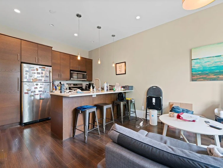 374 E 28th Avenue, Vancouver, BC, V5V 2M7 - 35