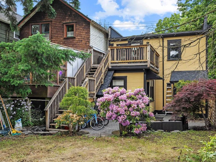 374 E 28th Avenue, Vancouver, BC, V5V 2M7 - 31