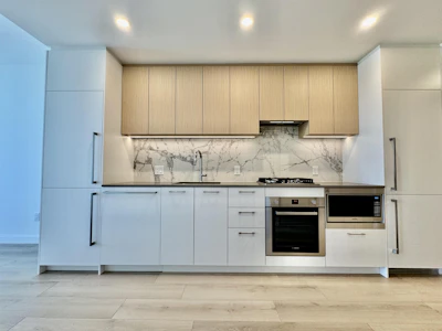 1007-6468 Willingdon Avenue - 2