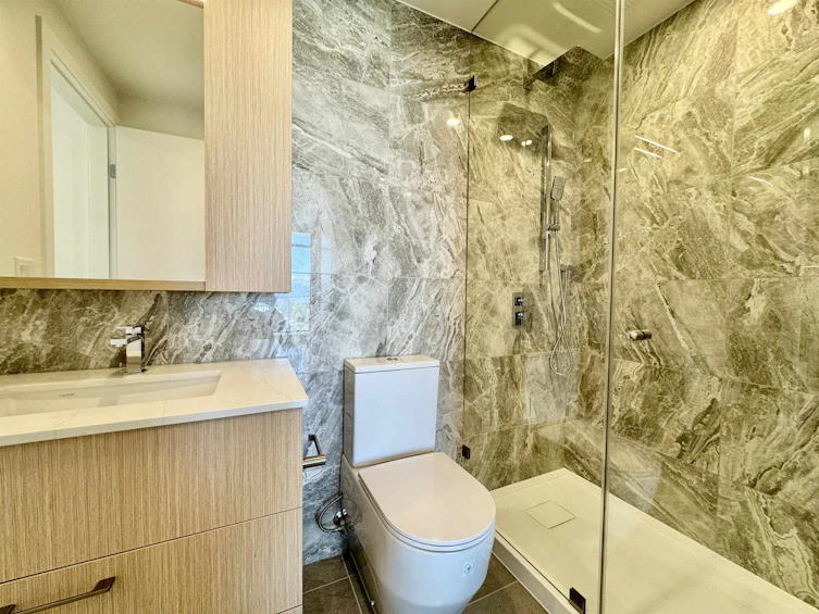 1007-6468 Willingdon Avenue, Burnaby, BC, V5H 0L3 - 8