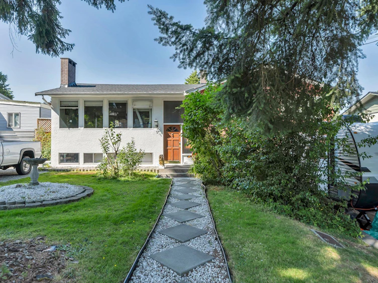 15157 108 Avenue, Surrey, BC, V3R 1W5 - 3