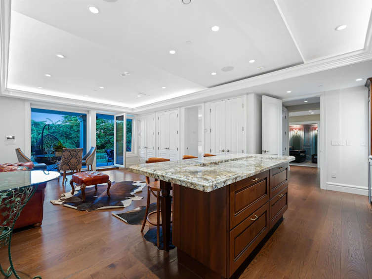 2540 Mathers Avenue, West Vancouver, BC, V7V 2J1 - 36