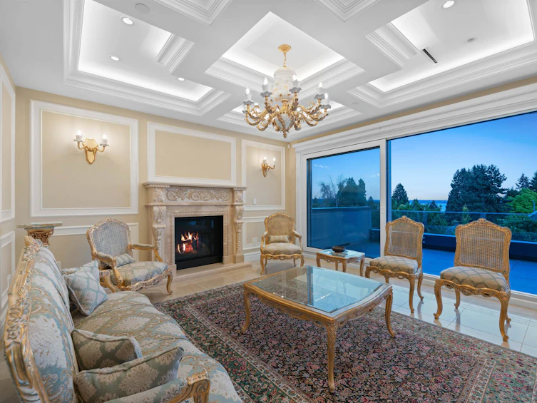 2540 Mathers Avenue, West Vancouver, BC, V7V 2J1 - 2