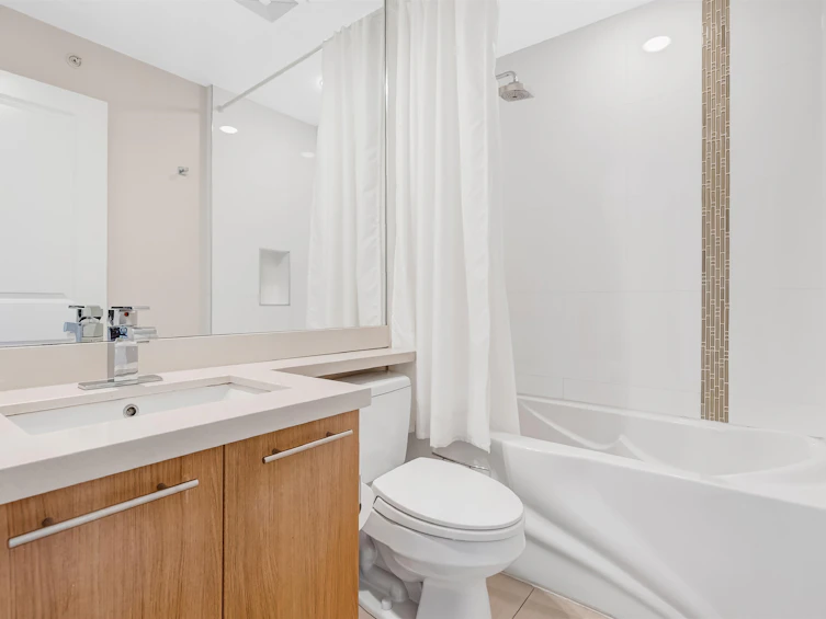460 E 5th Avenue, Vancouver, BC, V5T 1H9 - 21