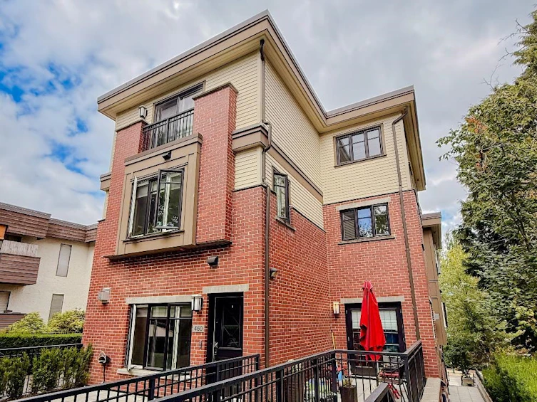 460 E 5th Avenue, Vancouver, BC, V5T 1H9 - 2