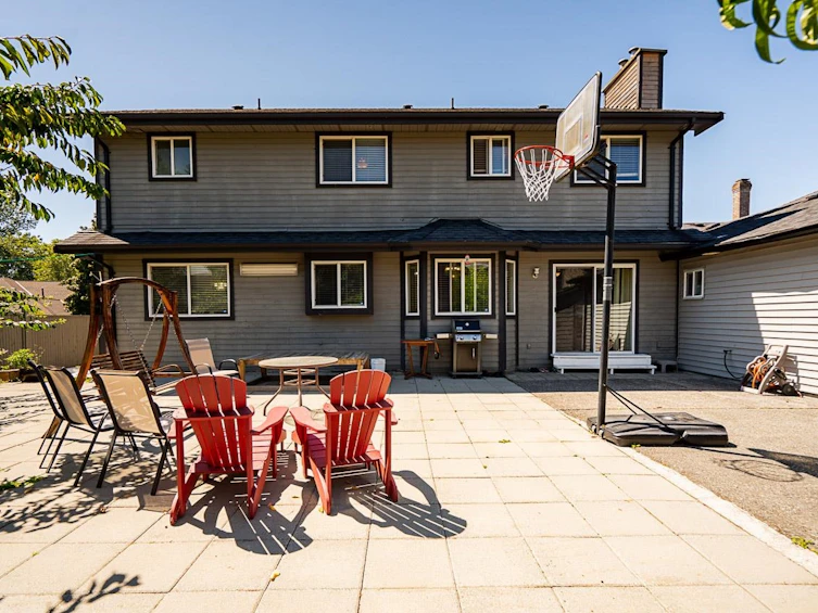 8682 143a Avenue, Surrey, BC, V3W 0K4 - 32