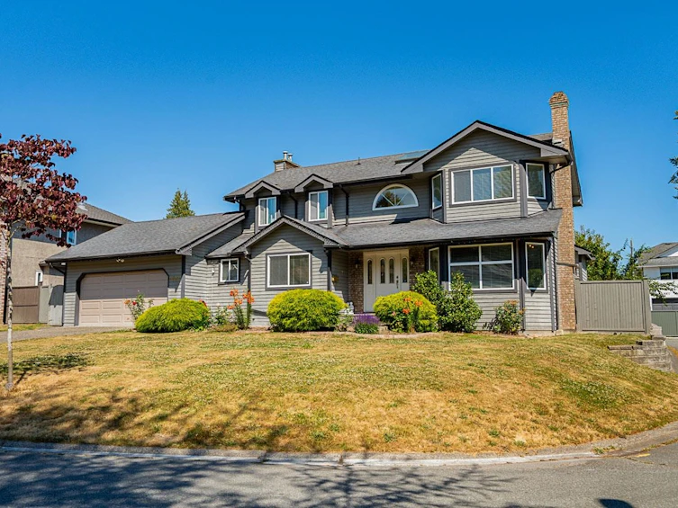 8682 143a Avenue, Surrey, BC, V3W 0K4