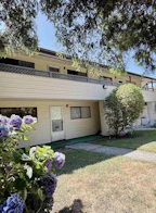 5642 Broadway