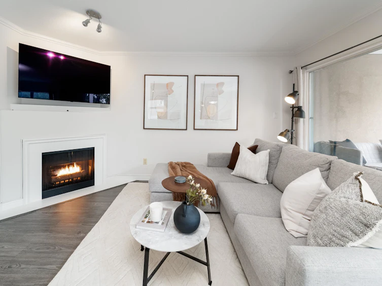 302-985 W 10th Avenue, Vancouver, BC, V5Z 1L9 - 3