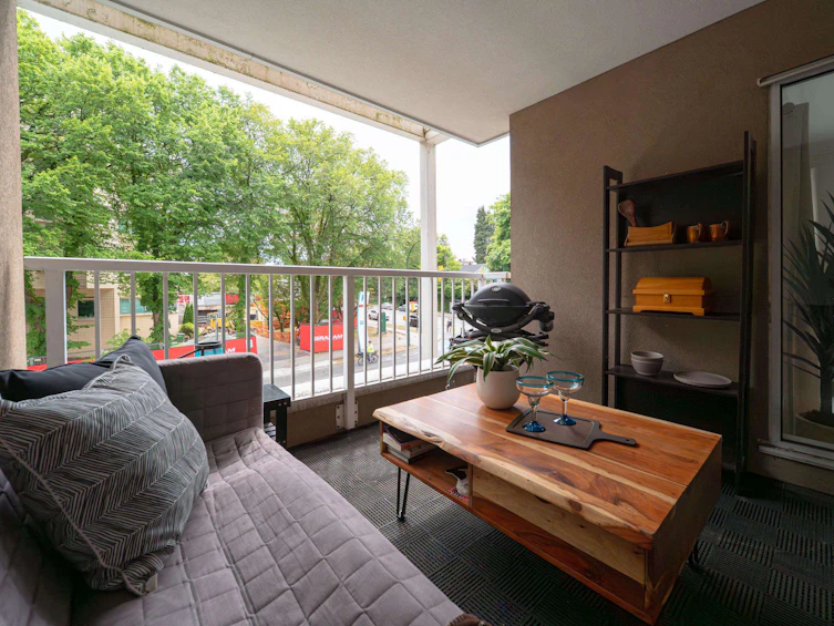 302-985 W 10th Avenue, Vancouver, BC, V5Z 1L9 - 16