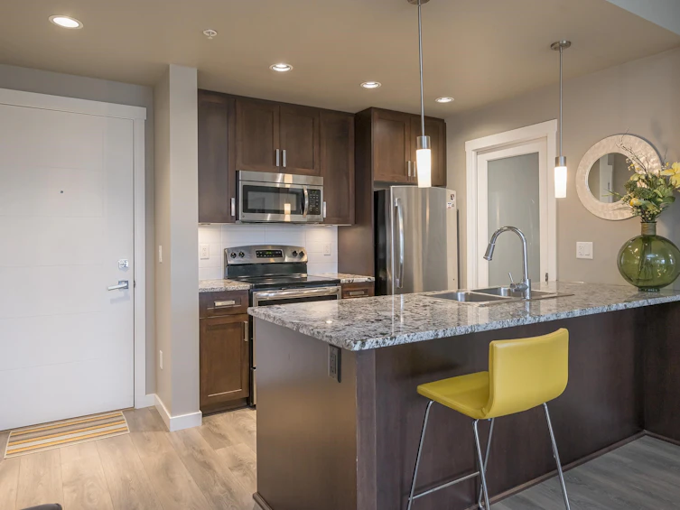 209-2238 Whatcom Road, Abbotsford, BC, V3G 0E6 - 10