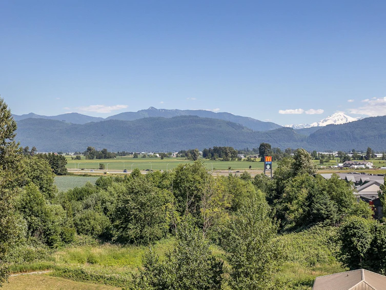 209-2238 Whatcom Road, Abbotsford, BC, V3G 0E6 - 34