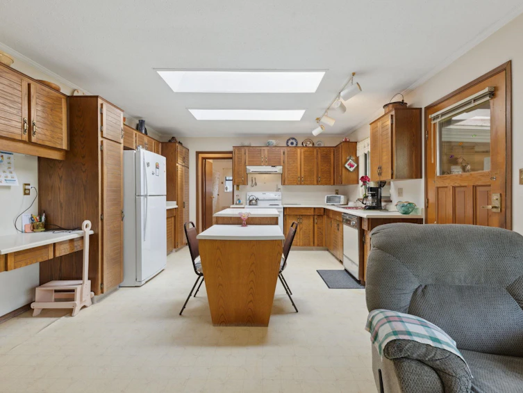 193 67 Street, Delta, BC, V4L 1M2 - 17