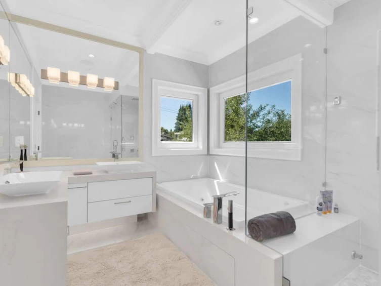 3955 Blenheim Street, Vancouver, BC, V6L 2Y8 - 19