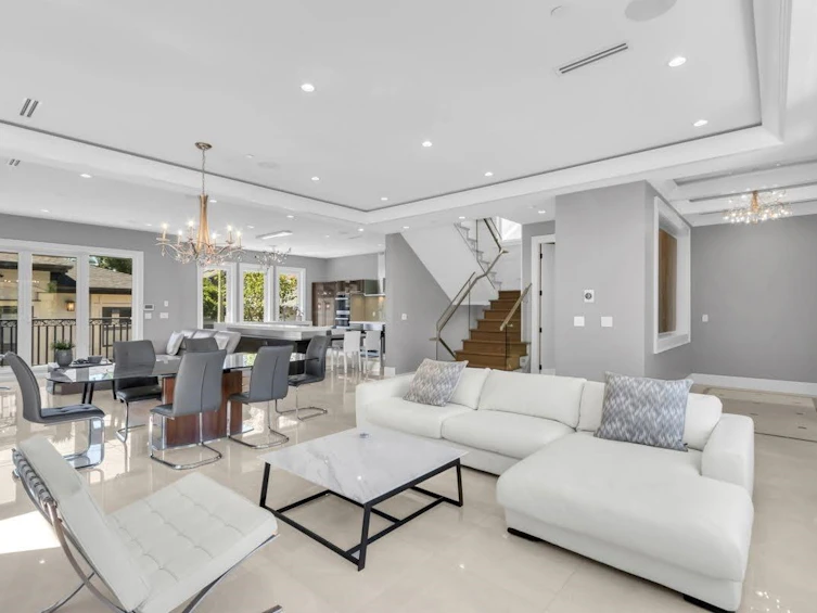 3955 Blenheim Street, Vancouver, BC, V6L 2Y8 - 2