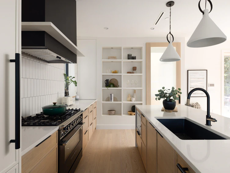 4626 Windsor Street, Vancouver, BC, V5V 4P7 - 6