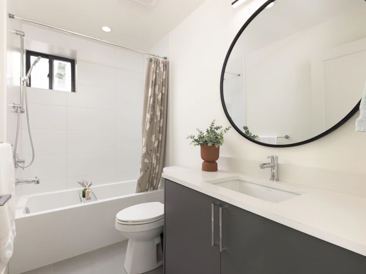 4626 Windsor Street, Vancouver, BC, V5V 4P7 - 33