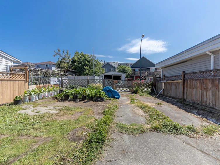 4836 Clarendon Street, Vancouver, BC, V5R 3J4 - 9
