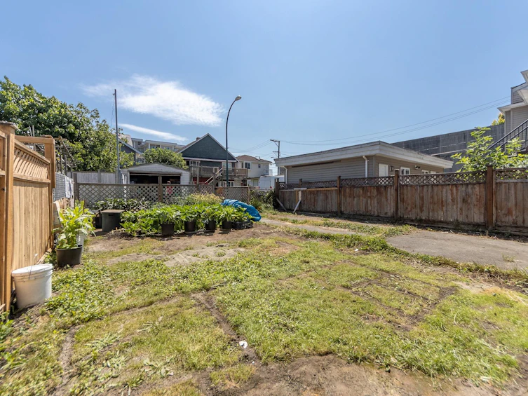4836 Clarendon Street, Vancouver, BC, V5R 3J4 - 7