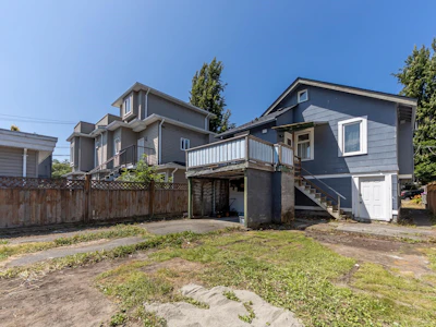 4836 Clarendon Street - 5