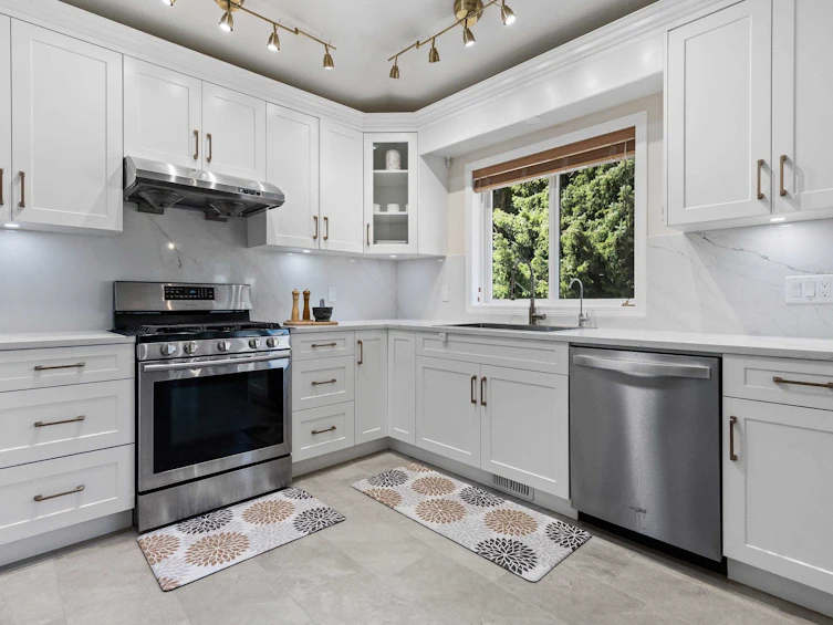 47625 Fairfield Road, Chilliwack, BC, V2P 7Z7 - 11