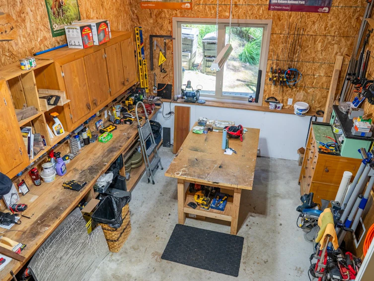2616 Crowsnest Drive, Pender Island, BC, V0N 2M2 - 35
