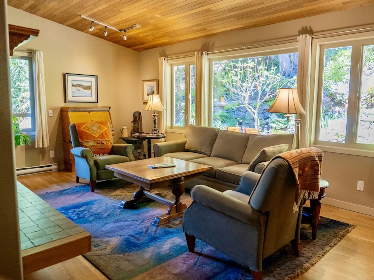 2616 Crowsnest Drive, Pender Island, BC, V0N 2M2 - 12