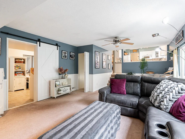 5916 182a Street, Surrey, BC, V3S 5L9 - 18