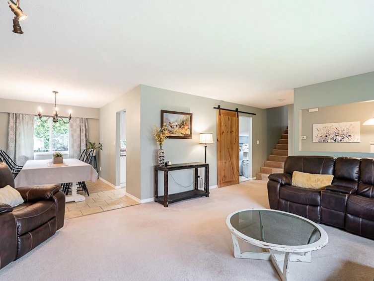 5916 182a Street, Surrey, BC, V3S 5L9 - 6