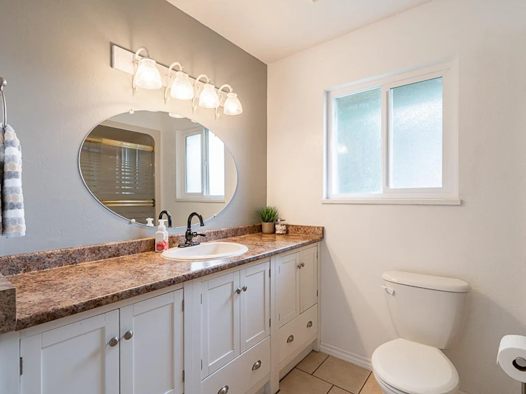 5916 182a Street, Surrey, BC, V3S 5L9 - 29