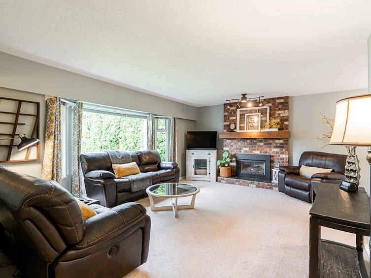 5916 182a Street, Surrey, BC, V3S 5L9 - 4