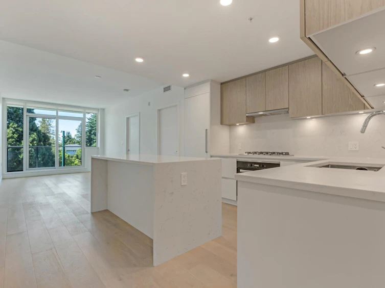 302-4240 Cambie Street, Vancouver, BC, V5Z 0K6 - 7