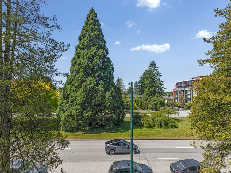 302-4240 Cambie Street, Vancouver, BC, V5Z 0K6 - 23