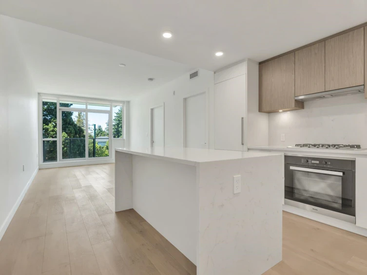 302-4240 Cambie Street, Vancouver, BC, V5Z 0K6 - 8