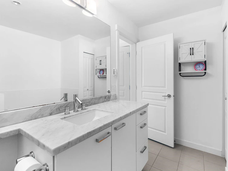 130-9399 Odlin Road, Richmond, BC, V6X 0J6 - 17