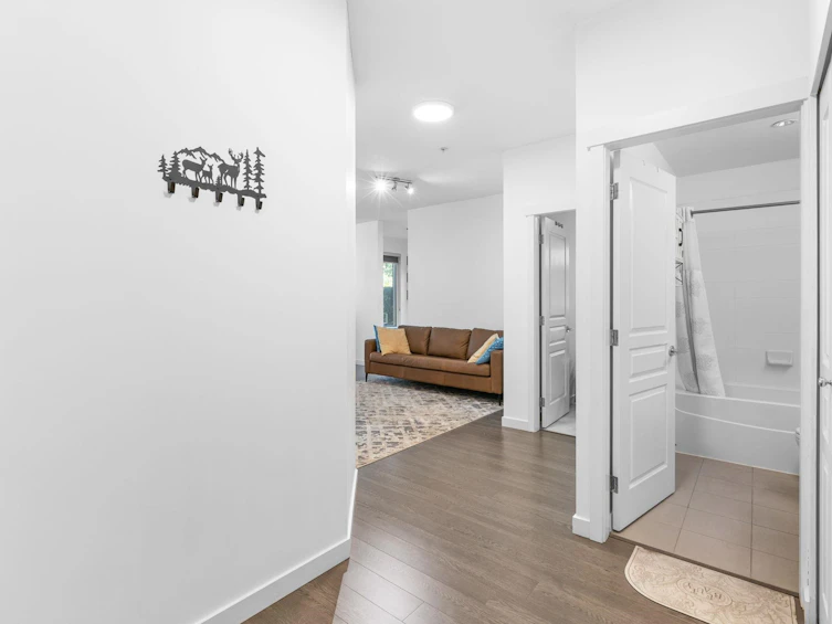 130-9399 Odlin Road, Richmond, BC, V6X 0J6 - 7
