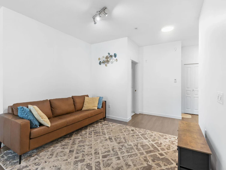 130-9399 Odlin Road, Richmond, BC, V6X 0J6 - 3