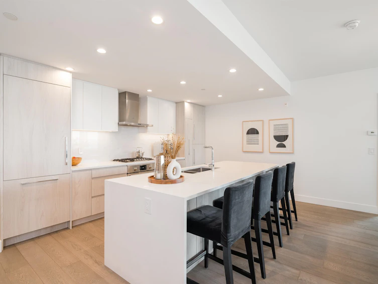 504-177 W 3rd Street, North Vancouver, BC, V7M 0G5 - 7
