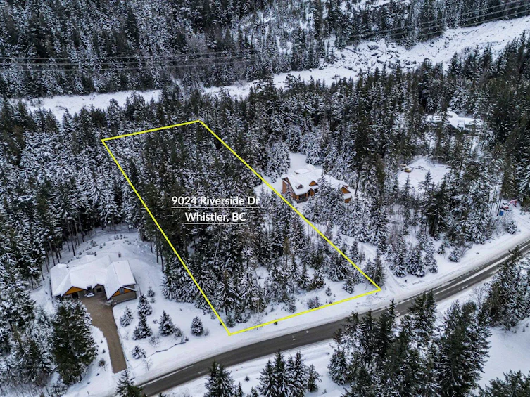 9024 Riverside Drive, Whistler, BC, V8E 1M1 - 2
