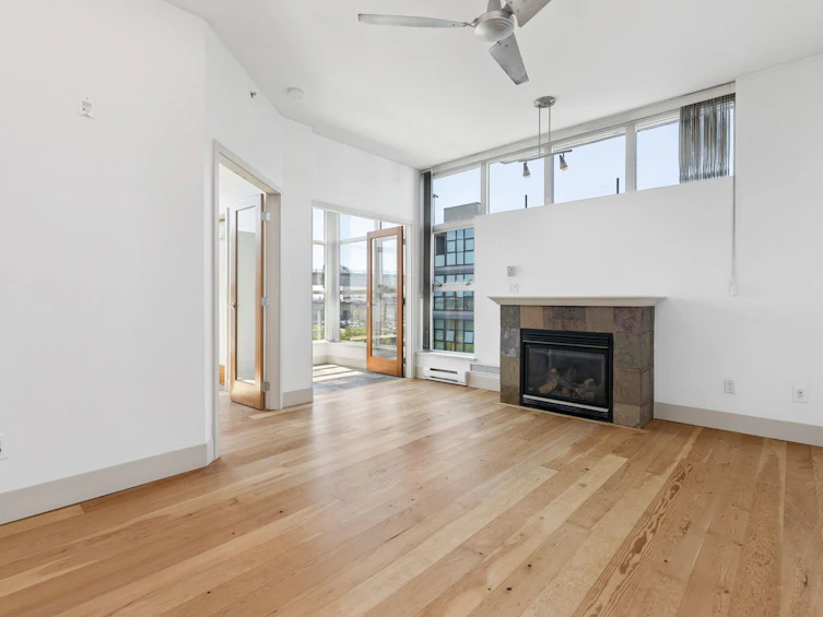 423-8988 Hudson Street, Vancouver, BC, V6P 6Z1 - 2