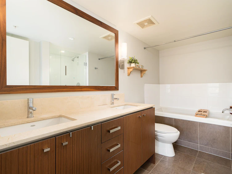 313-2940 King George Boulevard, Surrey, BC, V4P 0E4 - 16