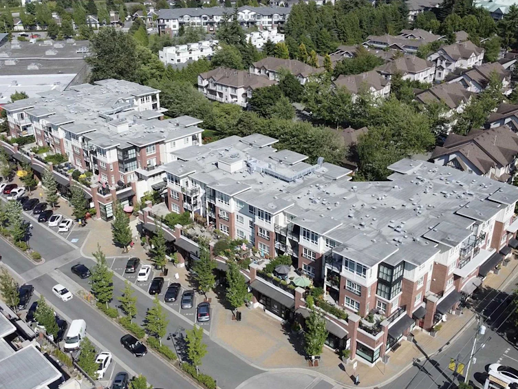 313-2940 King George Boulevard, Surrey, BC, V4P 0E4 - 2